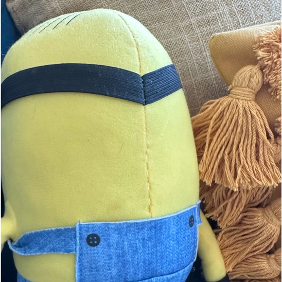 👁️ Despicable Me Minion Plush - Picture 2 of 9